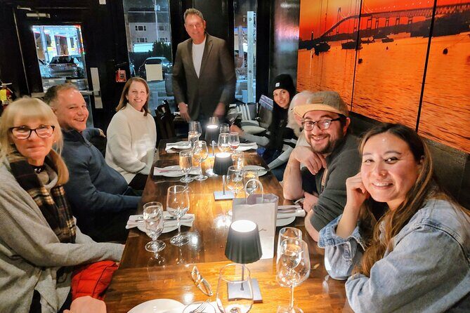 Newport Foodies Winter Stroll A Culinary Journey Through History - Key Points