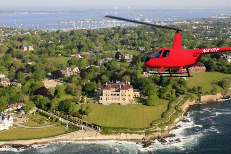 Newport: Helicopter Tour Over Mansions for up to 3 people - The Experience: What to Expect