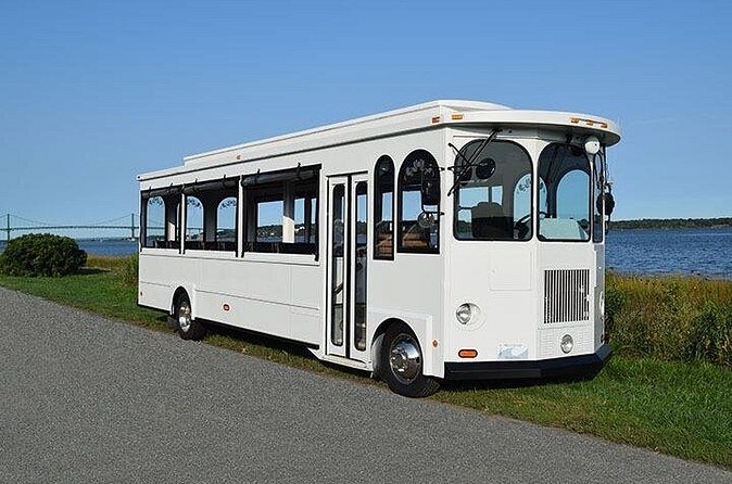 Newport Open Air Trolley Tour (Ages 5+ only) - What the Reviews Say about the Experience