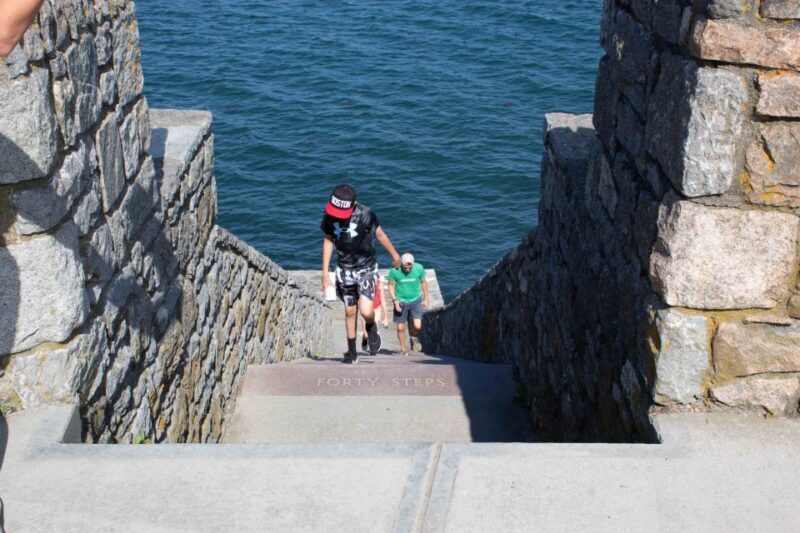 Newport, Rhode Island: Cliff Walk Gilded Age Audio Tour - Key Points