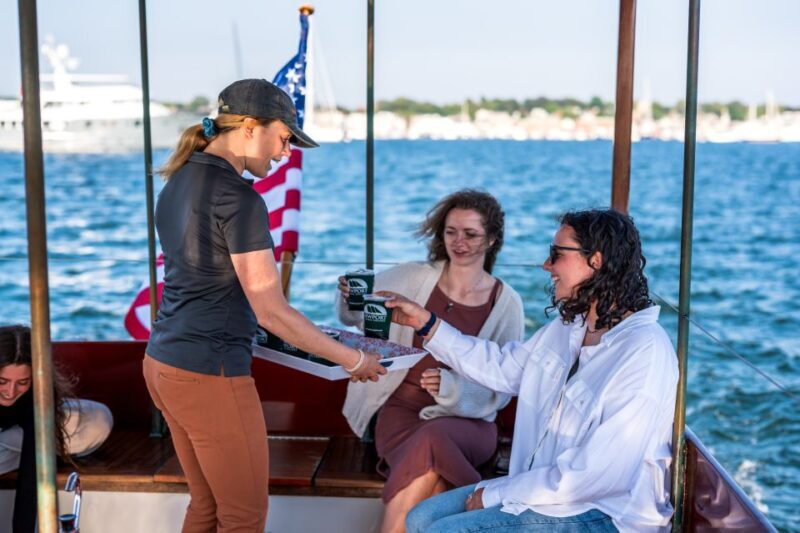 Newport: Yacht Sightseeing Cruise - What to Expect from the Newport Yacht Sightseeing Cruise