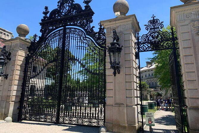 Newport's Opulent Gilded Age Homes: A Self-Guided Audio Tour - Value and Practicality