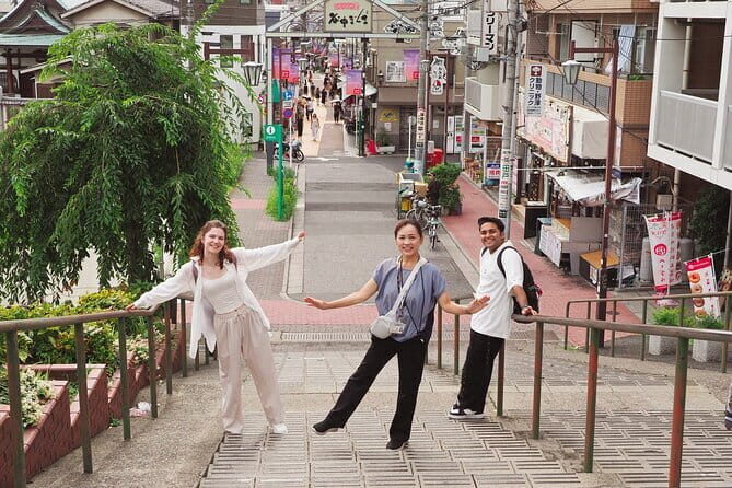 Nezu Shrine and Yanaka: Afternoon Downtown Walking Tour - Key Points