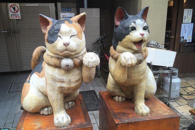 Nezu Shrine and Yanaka backstreet walking tour by Storyteller - What Reviewers Say