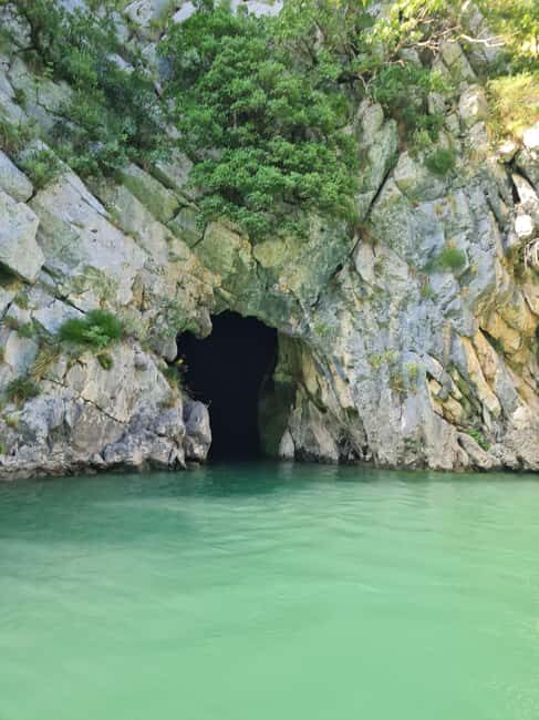 N'Gegaj- Vau i Dejës Lake: Shurdhah Island and Boat Tour - Analyzing the Value