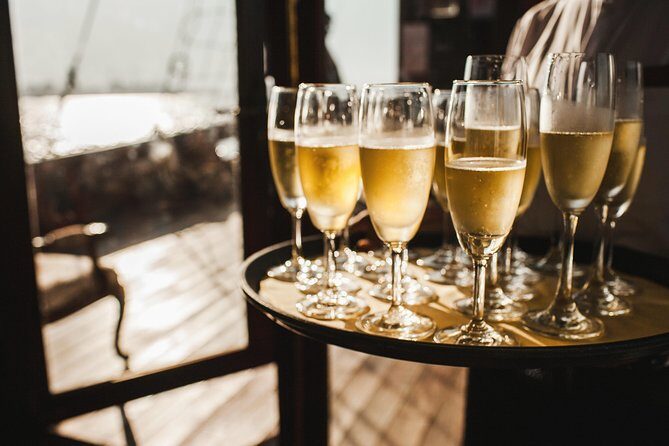 Nha Trang Sunset Cocktails and Dinner Cruise - What Makes This Cruise Stand Out?