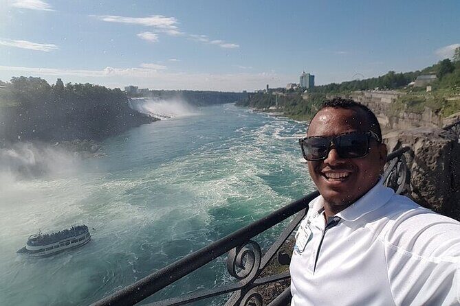 Niagara Elite-Small Group 7 guests: Cruise, Behind Falls, Skylon - FAQ