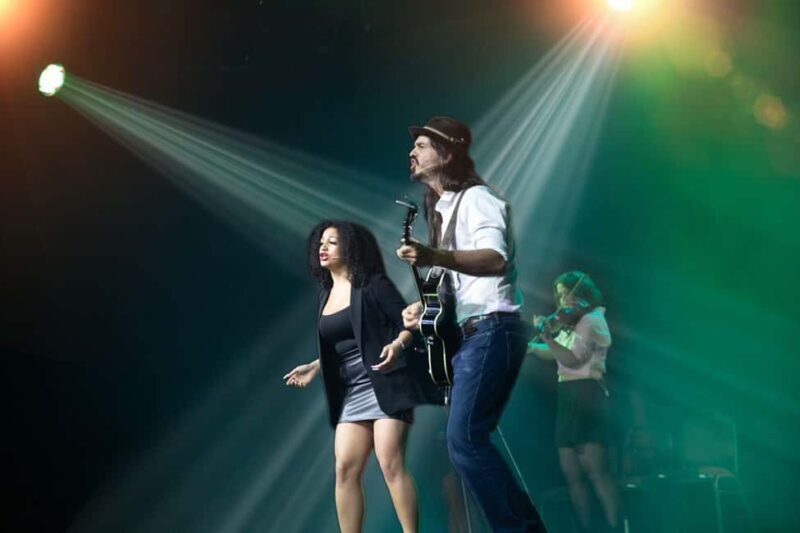 Niagara Falls, Canada: Canadiana - The Musical Ticket - Authentic Perspectives from Reviews