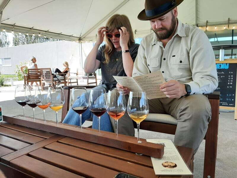 Niagara Falls, Canada: Escarpment Boutique Wine Tour - Key Points