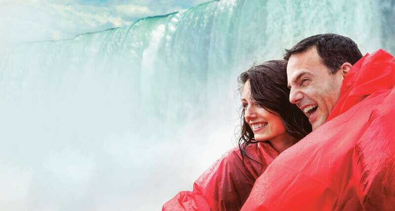Niagara Falls, Canada: Sightseeing Tour with Boat Ride - An In-Depth Look at the Niagara Falls Sightseeing Experience