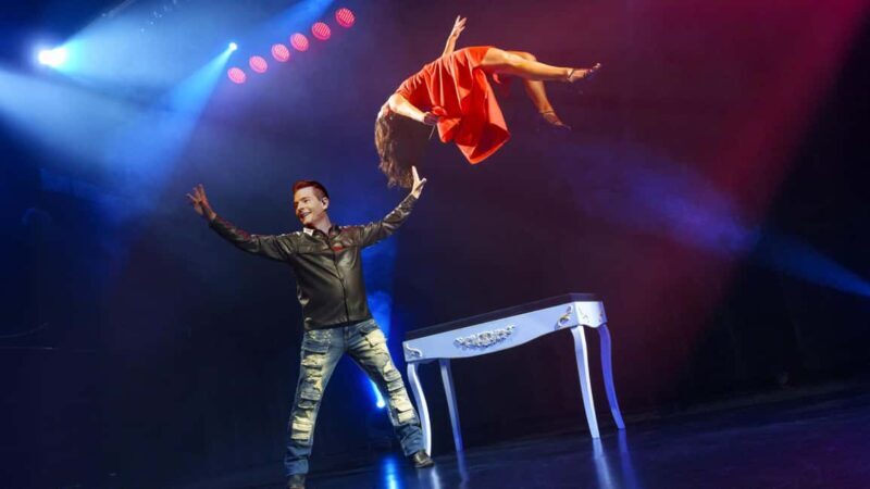 Niagara Falls, Canada: Wild Magic Show Ticket - Introduction: Is the Wild Magic Show Worth Your Time?