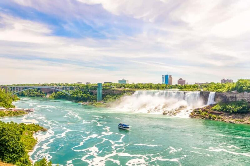 Niagara Falls: Canadian Side Day Trip with Maid of The Mist - What to Expect from the Tour