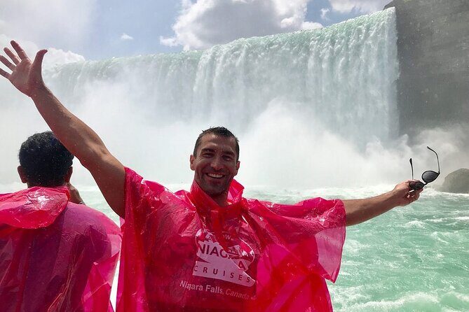 Niagara Falls Cruise and Scenic Walking Tour - Key Points
