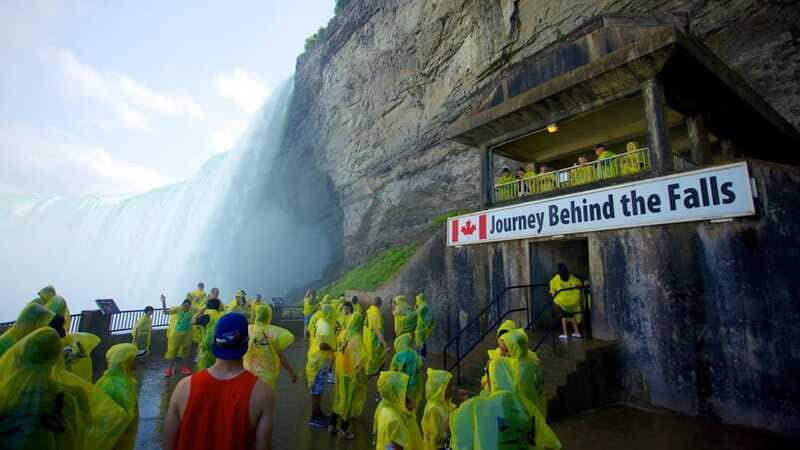 Niagara Falls: Day Tour with Boat & Journey Behind the Falls - The Sum Up