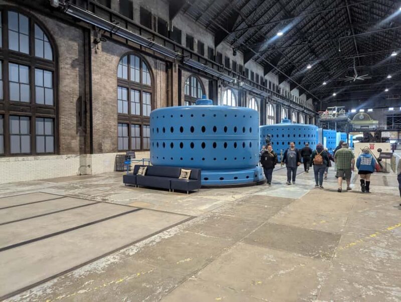 Niagara Falls Day Tour with Boat, Power Station & Tunnel - Key Points