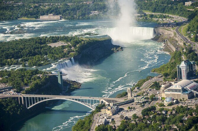 Niagara Falls Day Trip by Air from New York City - Exploring the Niagara Falls Day Trip by Air from New York City