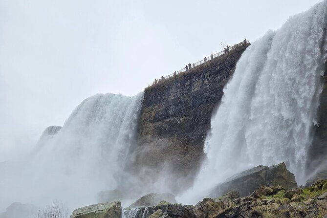 Niagara Falls Daytime Walking Tour - The Itinerary: What to Expect on the Tour