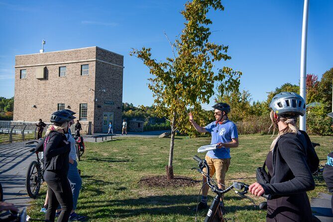 Niagara Falls E-Bike Tour - Exploring Niagara on E-Bikes