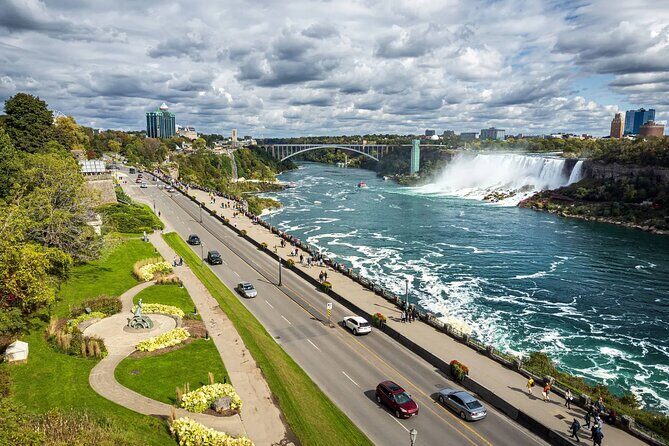 Niagara Falls Private Day Tour with Hornblower Cruise from GTA - FAQ