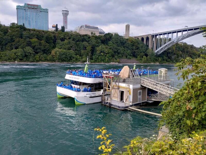 Niagara Falls: Private Guided Tour with Trolley Ride - Final Summary