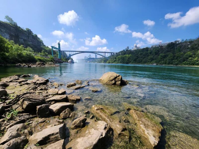 Niagara Falls: Private Sunset Walking Tour - Why This Tour Offers Good Value