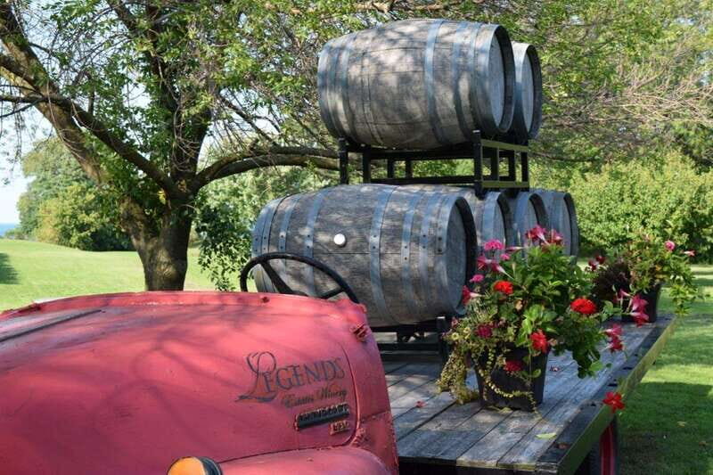 Niagara Falls: Public Niagara Wine Tour with Transportation - FAQ