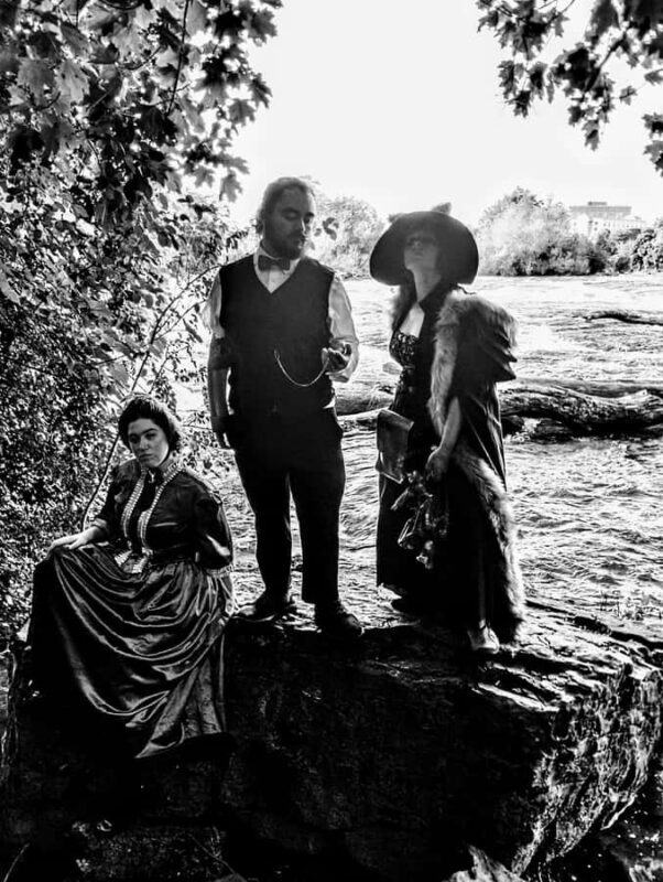 Niagara Falls USA Deluxe Winter Wonderland tour with Lunch - Is This Tour Right for You?