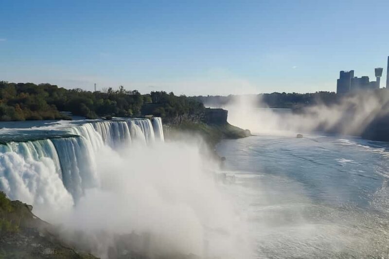 Niagara Falls USA: Niagara in a Glimpse with Boat & More - Key Points