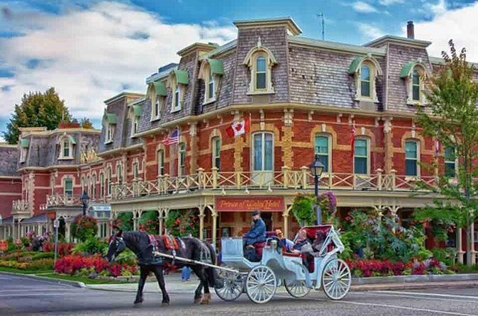 Niagara Falls VIP Private Tour Minimum 2 Guests - The Sum Up