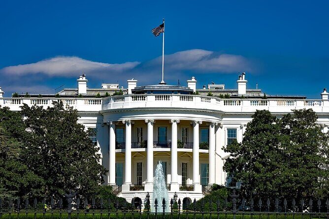 Niagara Falls, Washington DC, Boston 4-day Tour from New York - A Colorful Spin Through the US East Coast: A 4-Day Tour from New York