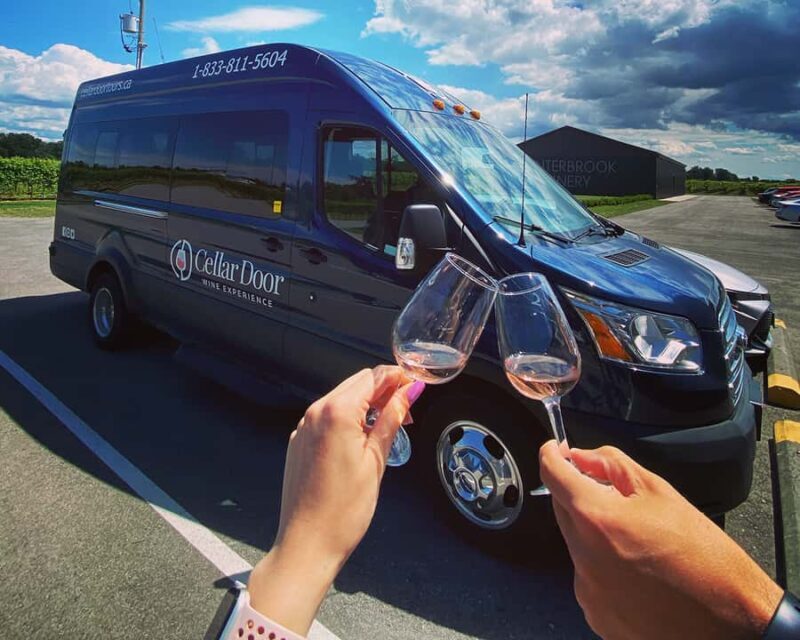 Niagara: Lunch in the Vineyard Experience - Authentic Traveler Experiences