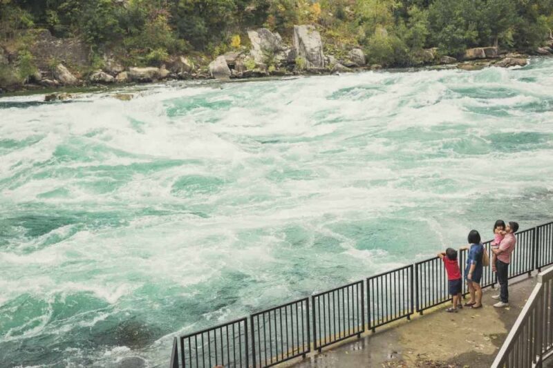 Niagara, USA: Falls Tour & Maid of the Mist with Transport - Sources
