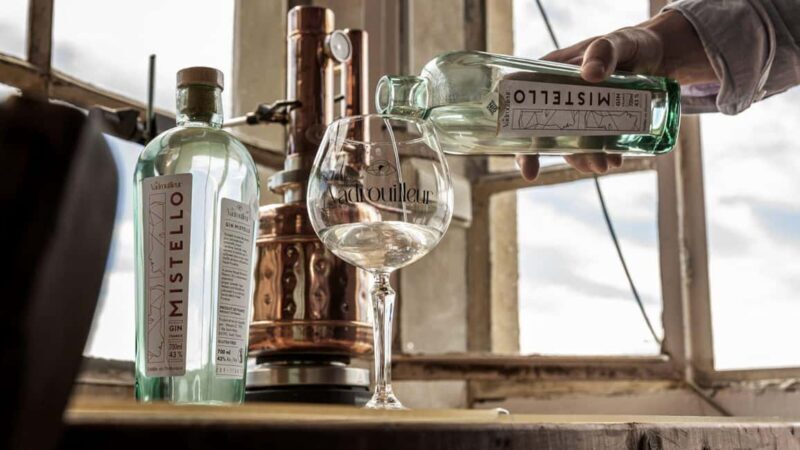 Nice: Create your own gin with a master distiller - The Sum Up