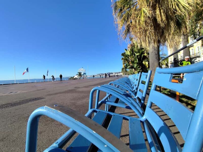 Nice: Family city tour by bicycle Electric cab (4 comfort seats) - A Detailed Look at the Experience