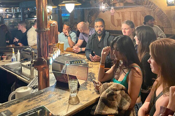 Nice:Pub Crawl with 6 Free Shots and VIP Bars&Club Access - Who Should Consider This Experience?