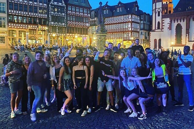 Night PubCrawl Tour in Frankfurt - Shots and Party! - Who Will Love This Experience?