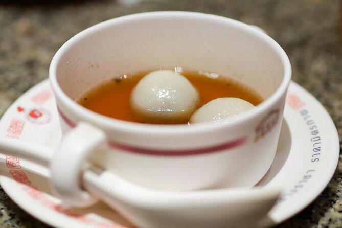 Night Street Food Tour of Bangkok's Chinatown - A Deep Dive into the Experience