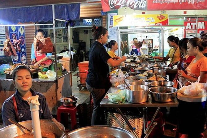 Night Street Tour in Siem Reap - Exploring the Itinerary in Detail