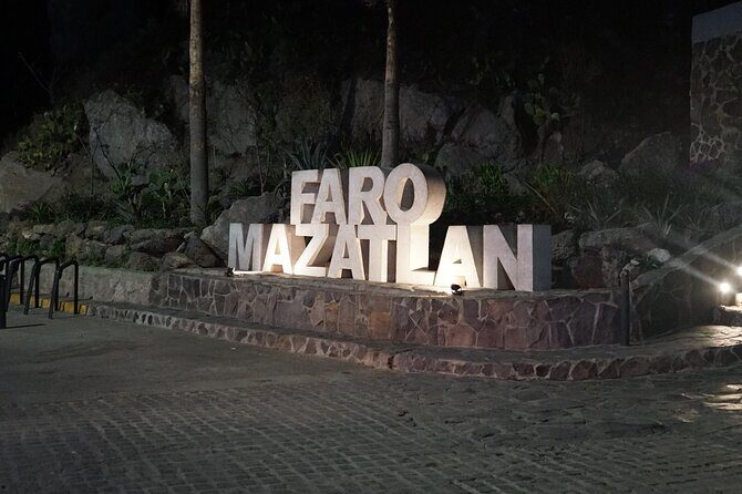 Night tour in lungonia along the boardwalk - Practical Tips for Travelers