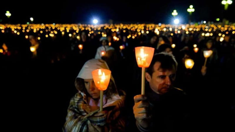 Night tour of Fatima Candlelight Procession - An In-Depth Look at the Fatima Candlelight Procession Tour
