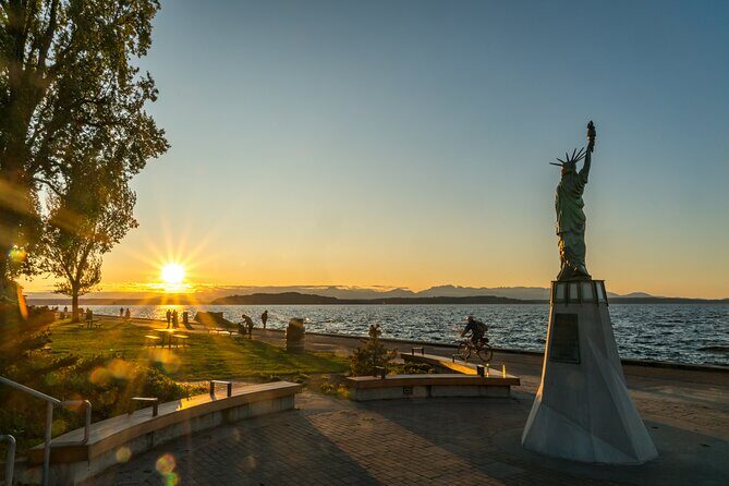 Night Tour of Seattle - Who Will Love This Tour?