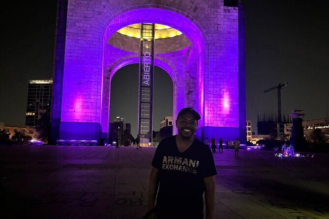 Night tour + tacos in Mexico City fully illuminated! - Real Traveler Insights
