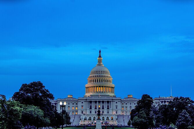 Night Tour with Washington Monument, Air & Space, African Museum - FAQs
