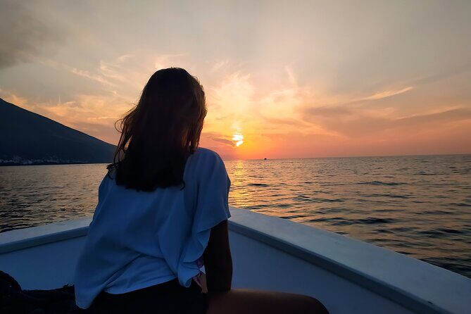 Nightly squid fishing - private tour - Key Points
