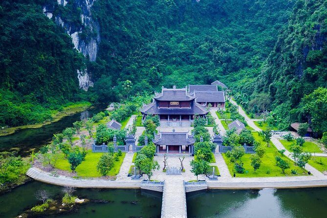 Ninh Binh - Bai Dinh Pagoda - Trang An Landscape Complex - Mua cave 1 Day Tour - FAQ