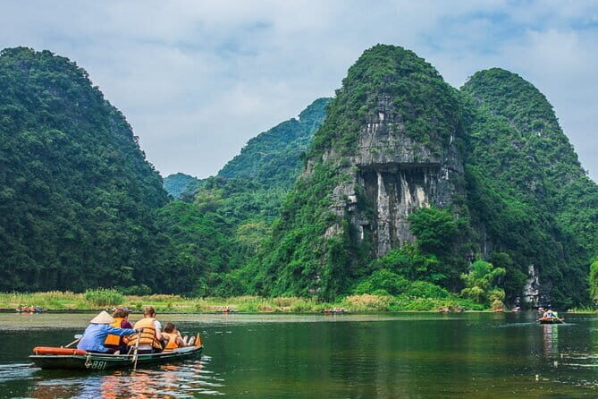 Ninh Binh Bai Dinh Trang An 1 Day Tour from Hanoi Old Quarter - FAQ