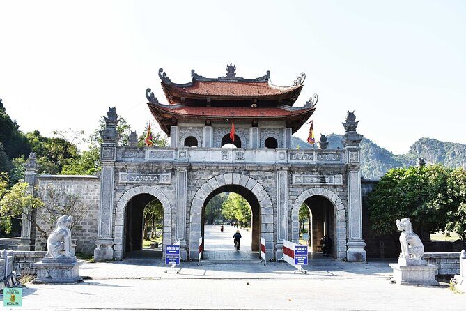 Ninh Binh Day Trip from Hanoi to Hoa Lu Trang An - Practical Aspects and What to Expect