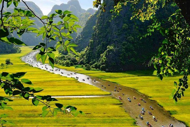 Ninh Binh Day Trip: Hoa Lu Temples - Tam Coc Boat Trip - Mua Cave - A Complete Breakdown of the Tour Experience