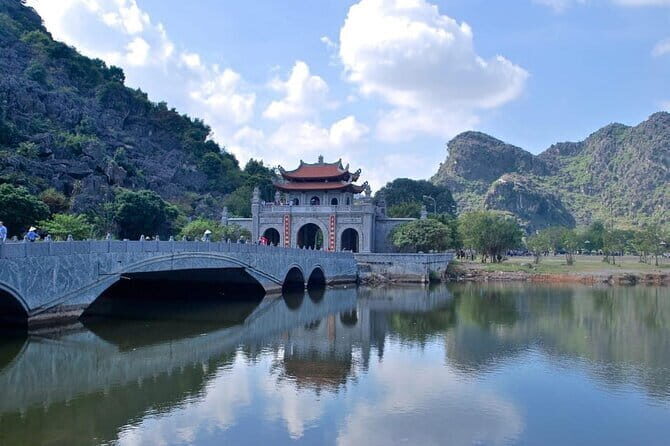 Ninh Binh: Explore the Beauty of Bai Dinh, Mua Caves & Trang An - Price & Value Analysis