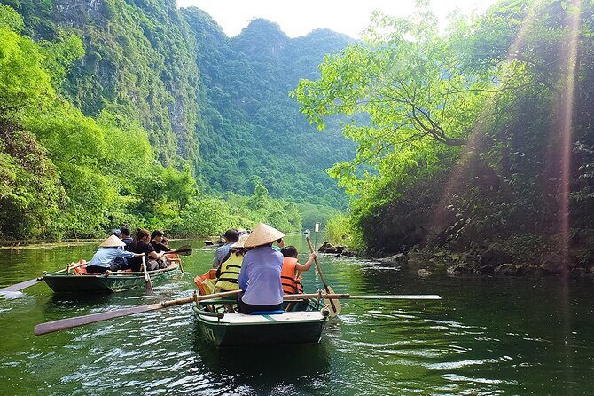 Ninh Binh full day-Hoa Lu temple & biking, Tam Coc boat trip, Dragon mountain - Who Is This Tour Best For?